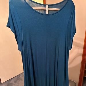 Jade colored summer dress with pockets